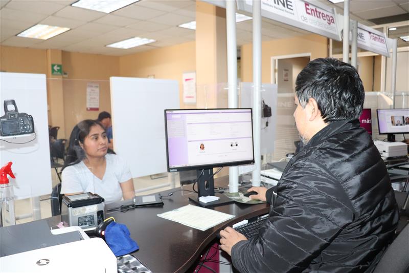 INE Tlaxcala rompe récord: más de 56 mil trámites de credencial en 2025