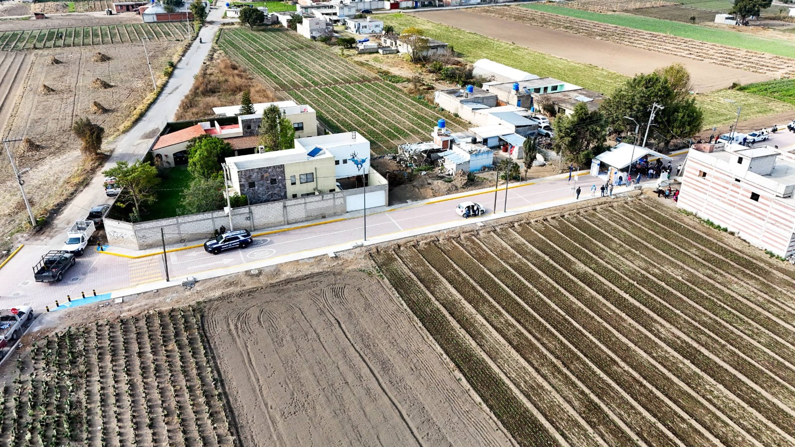 Transforma Lupita Cuautle calle Emiliano Zapata en vialidad segura y funcional