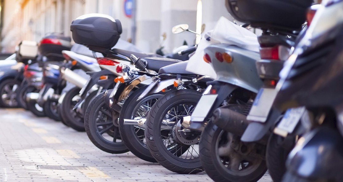 Motociclistas anuncian paro nacional por multa y veto a acompañante en Perú