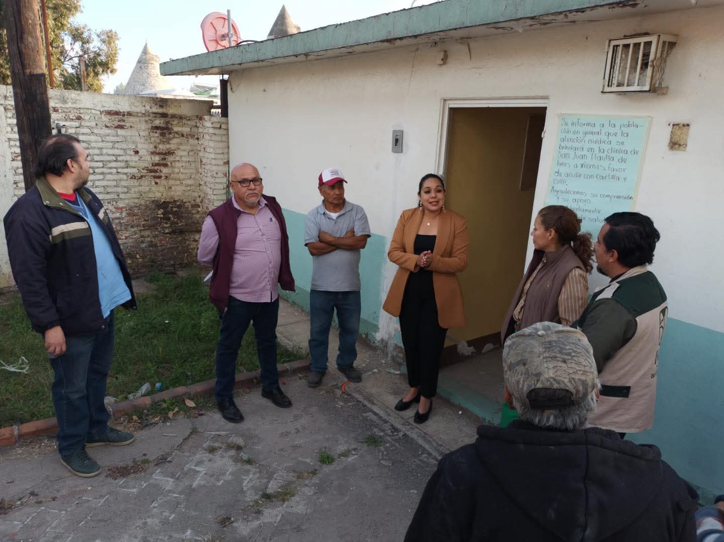 Tonanatzin Fernández impulsa mejora para clínica del IMSS en San Juan Tlautla