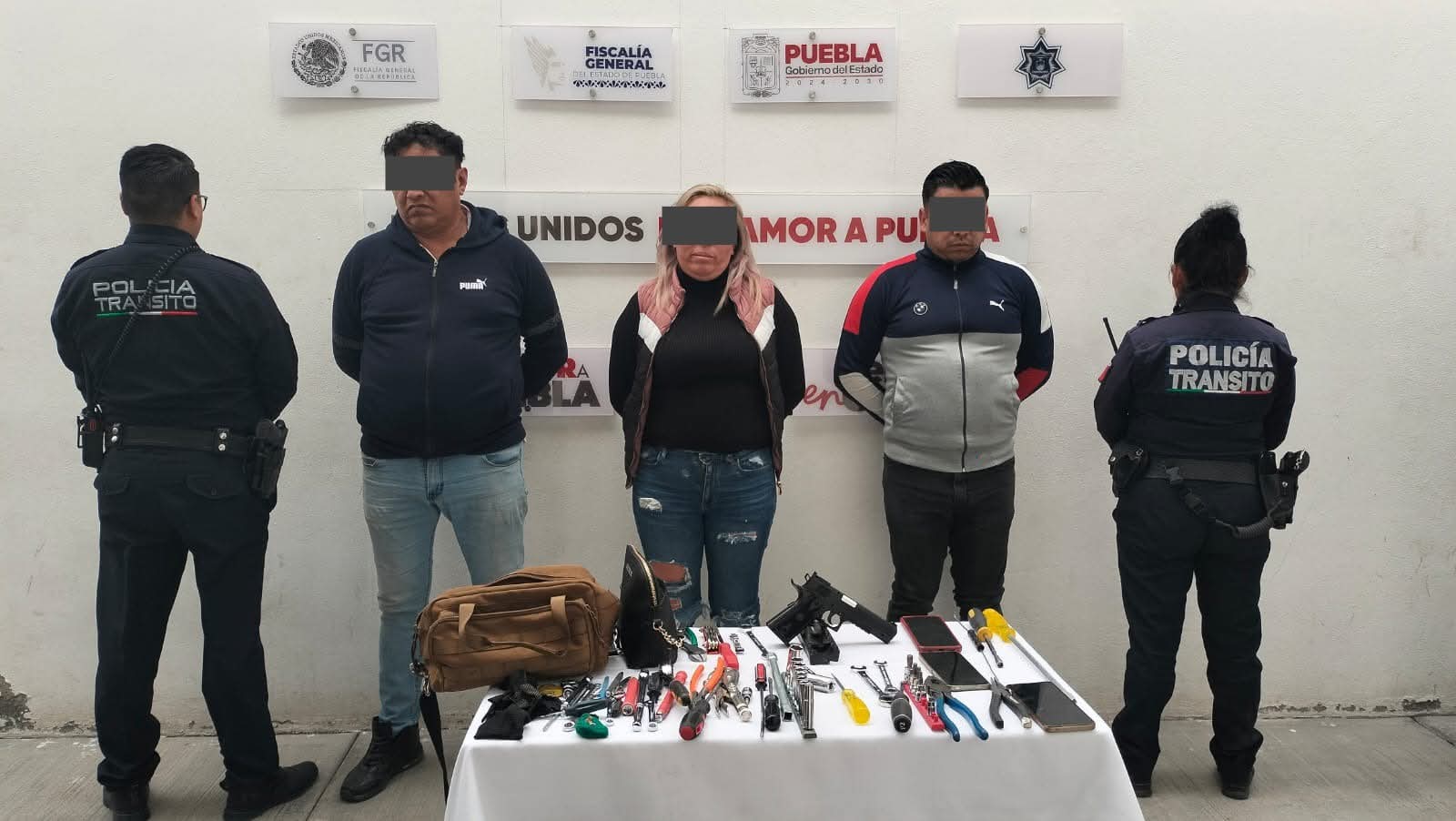Aseguran a tres personas tras operativo vial en la cabecera municipal