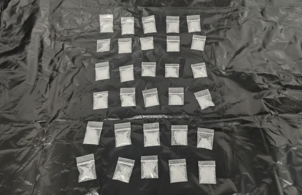 Aseguran a tres personas tras operativo vial en la cabecera municipal