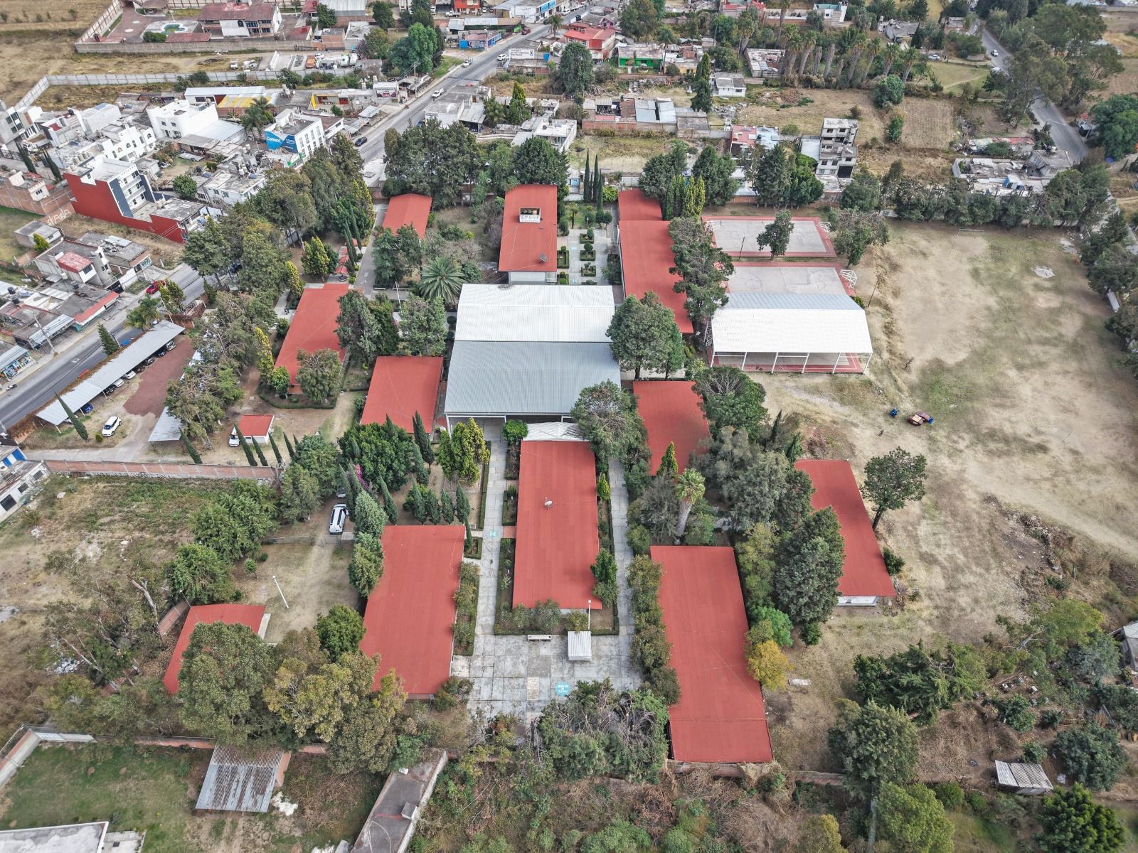 Gobierno municipal fortalece la infraestructura educativa en Cuautlancingo