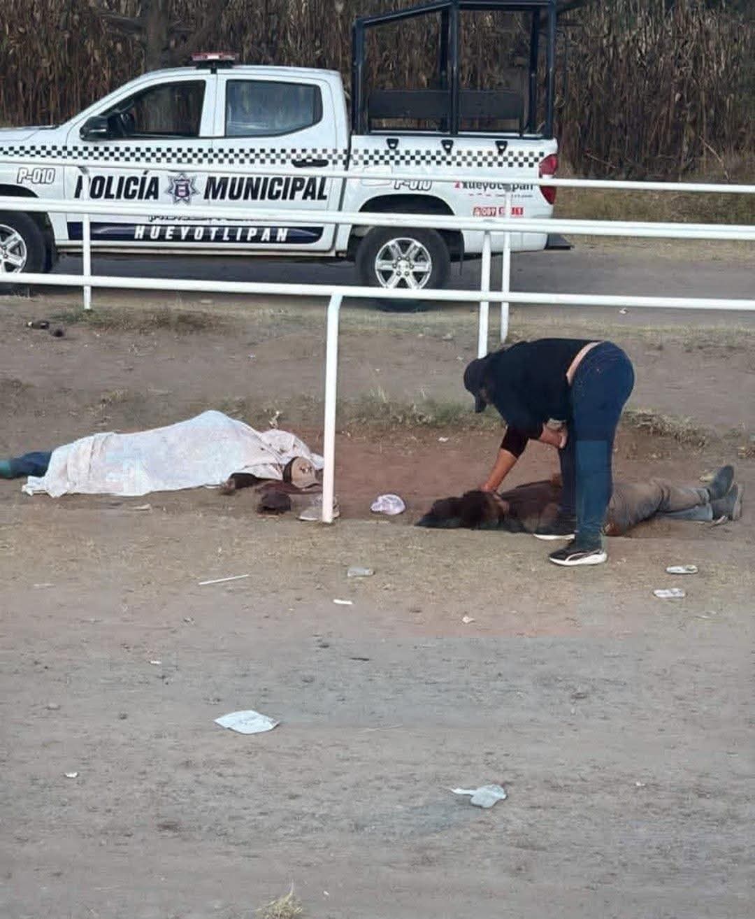 Mala apuesta termina en conflicto y muerte de dos personas en Hueyotlipan