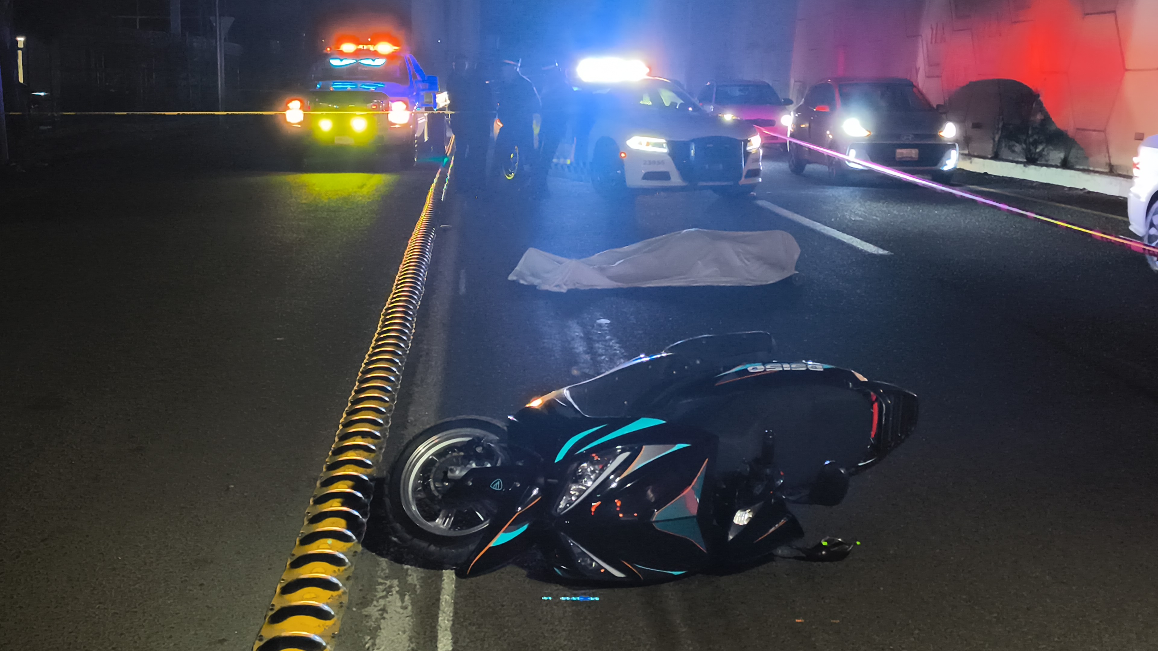Muere motociclista tras derrapar en la Apizaco–Chiautempan, a la altura de OPD Salud