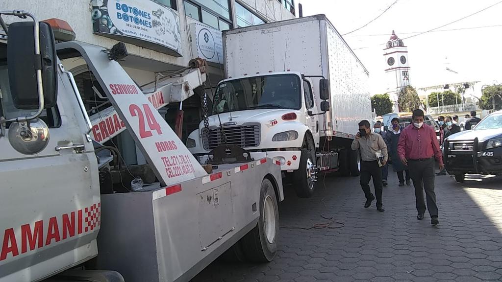 Van contra abusos de grúas en Tlaxcala: podrían perder la concesión