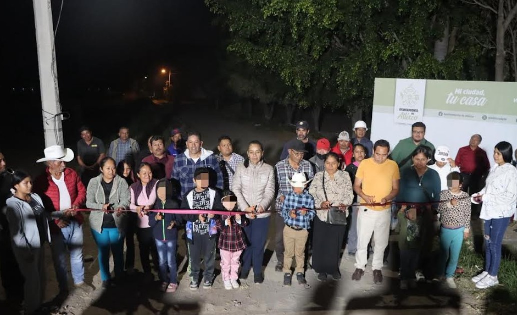 Inversión en caminos rurales fortalece al campo de Atlixco