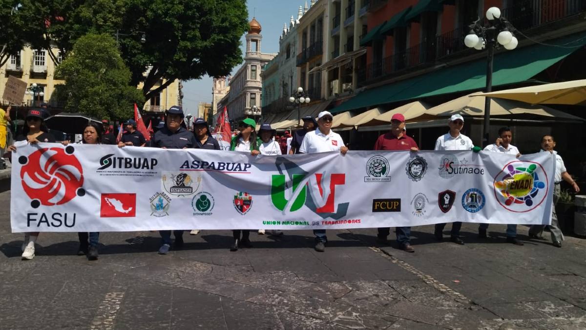Organizaciones sindicales convocan marcha en Puebla por salario y derechos laborales