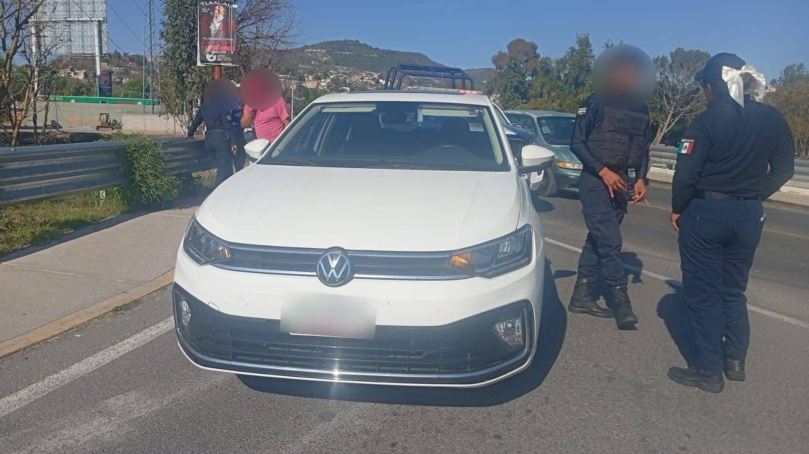 Aseguran en Totolac vehículo robado en Zacatecas tras alerta del C5i