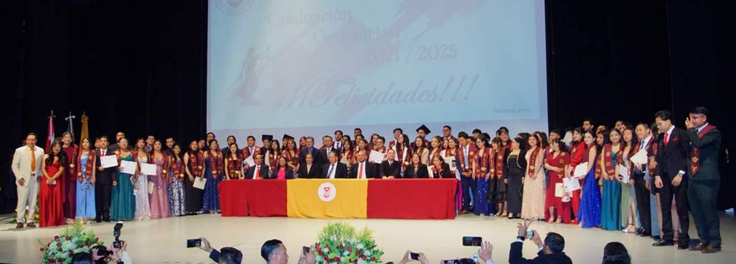 UATx gradúa a 284 nuevos abogados listos para transformar la justicia