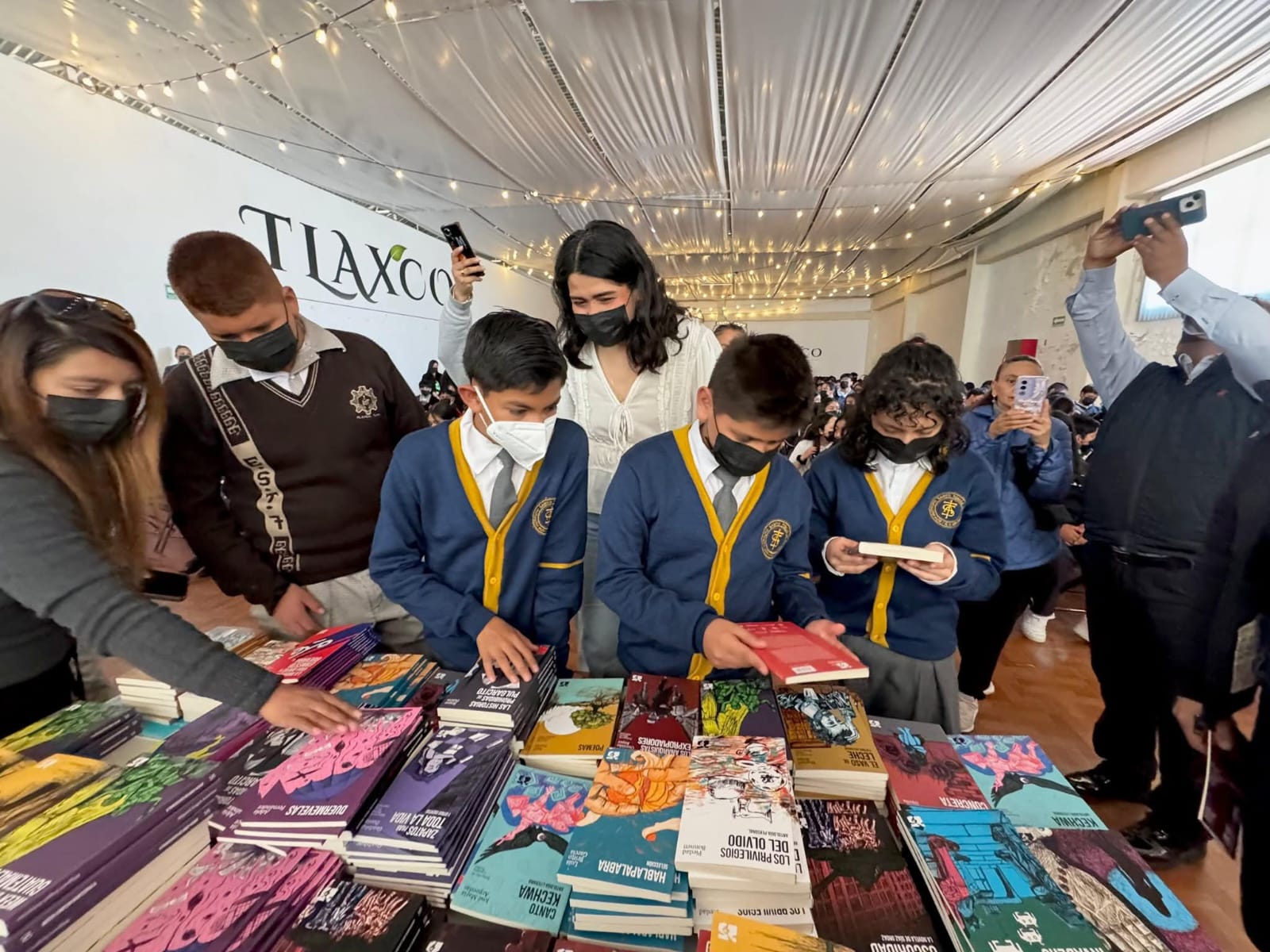 Tlaxcala impulsa lectura juvenil con libros gratis en municipios
