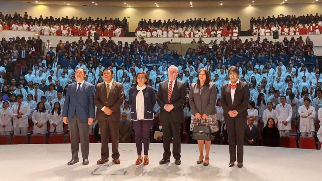 UATx celebra 65 años formando líderes en salud en Tlaxcala