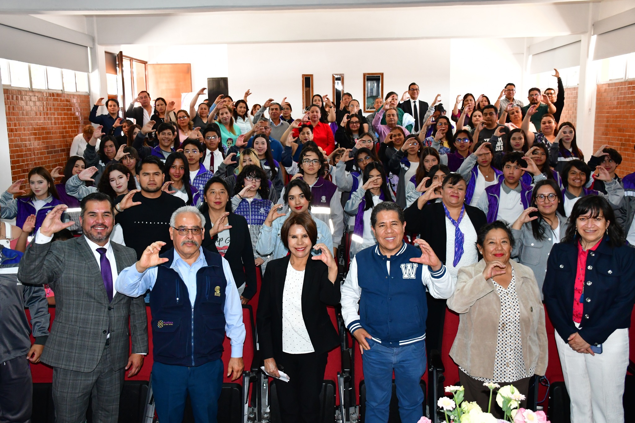 Video en Cobat desata postura firme en Tlaxcala: piden dejar el cargo si buscan competir