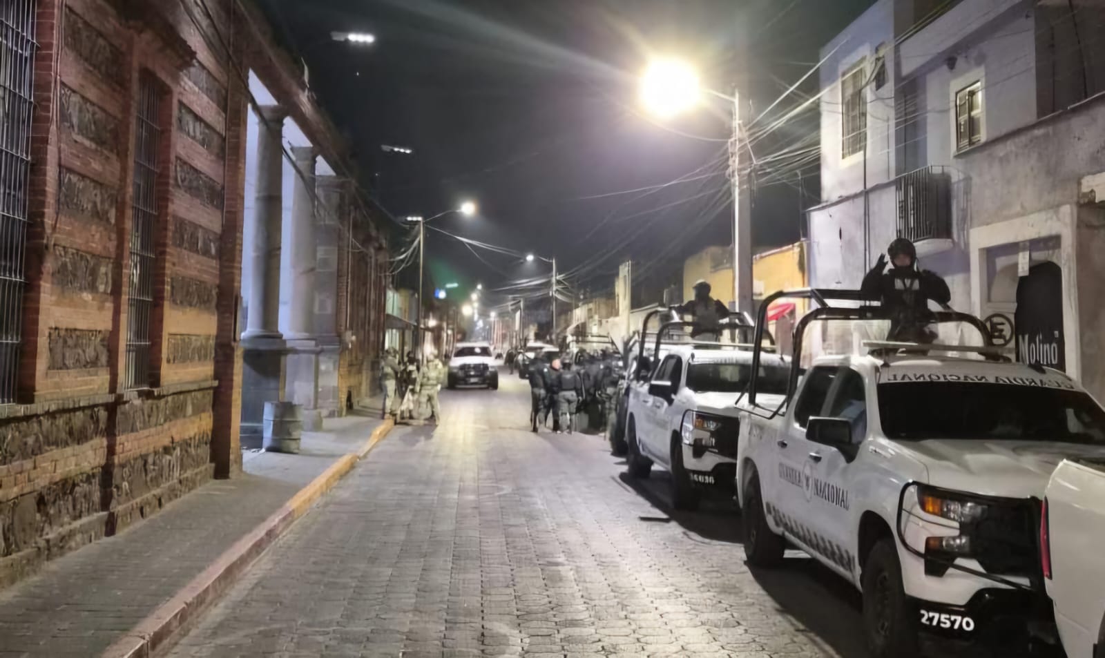 Operativo interinstitucional garantiza traslado ordenado en el centro penitenciario regional de San Pedro Cholula
