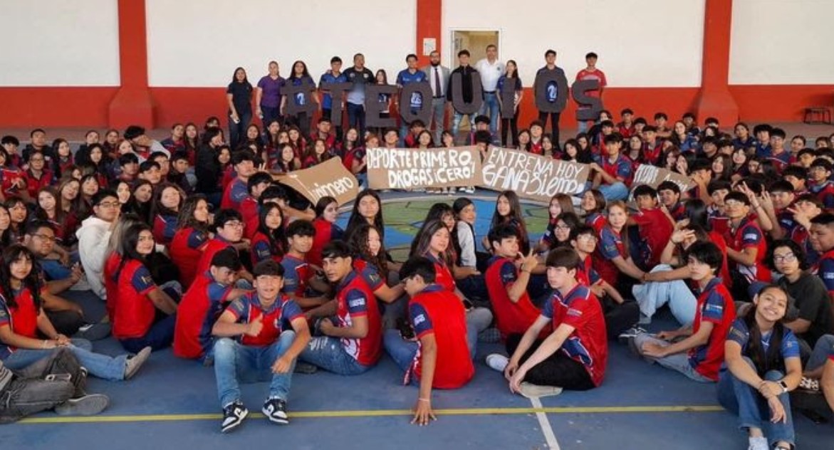 Más de un millón de jóvenes transforman espacios deportivos en todo México