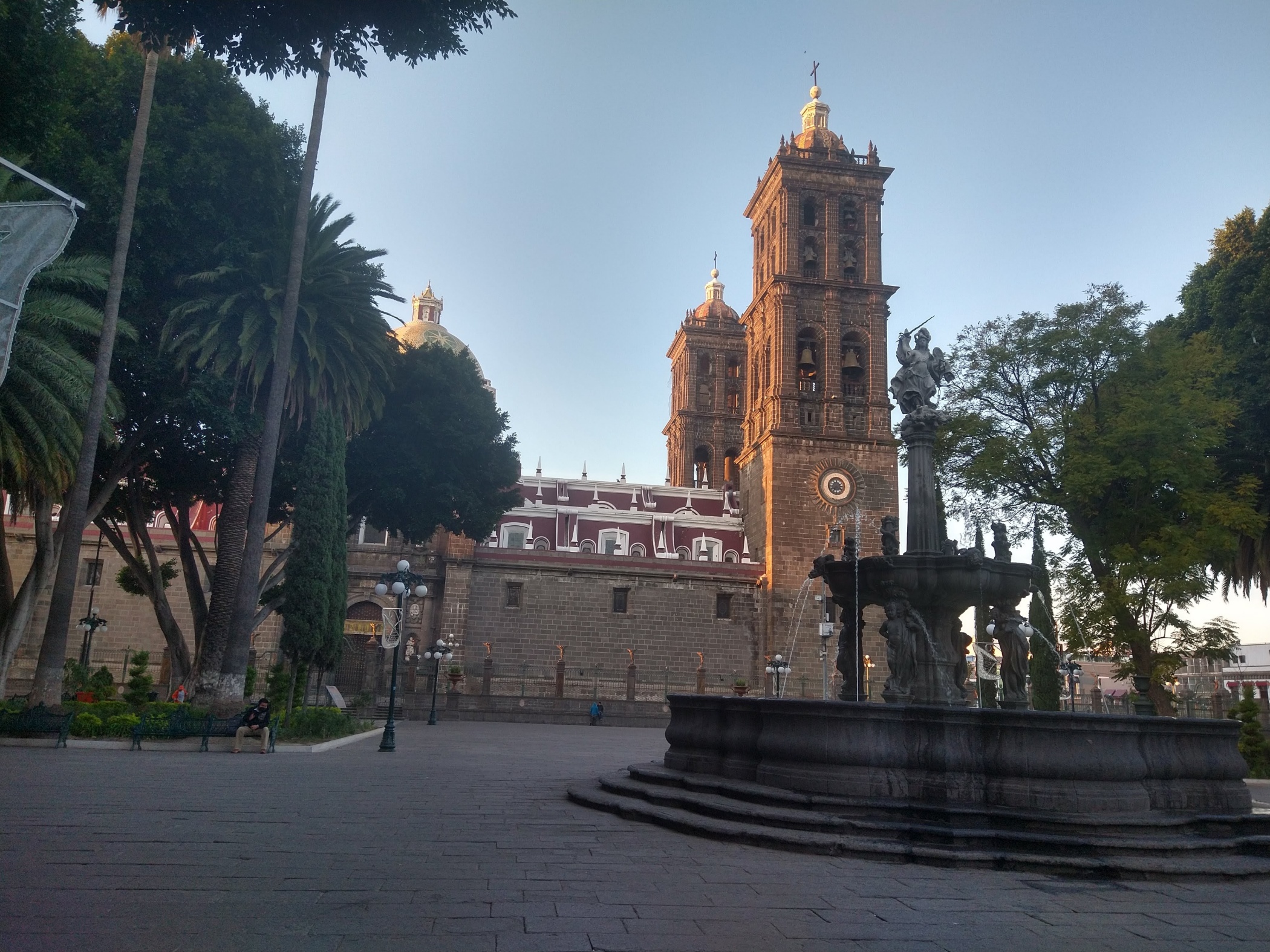 Puebla retoma la normalidad tras jornada violenta posterior a la caída de líder criminal