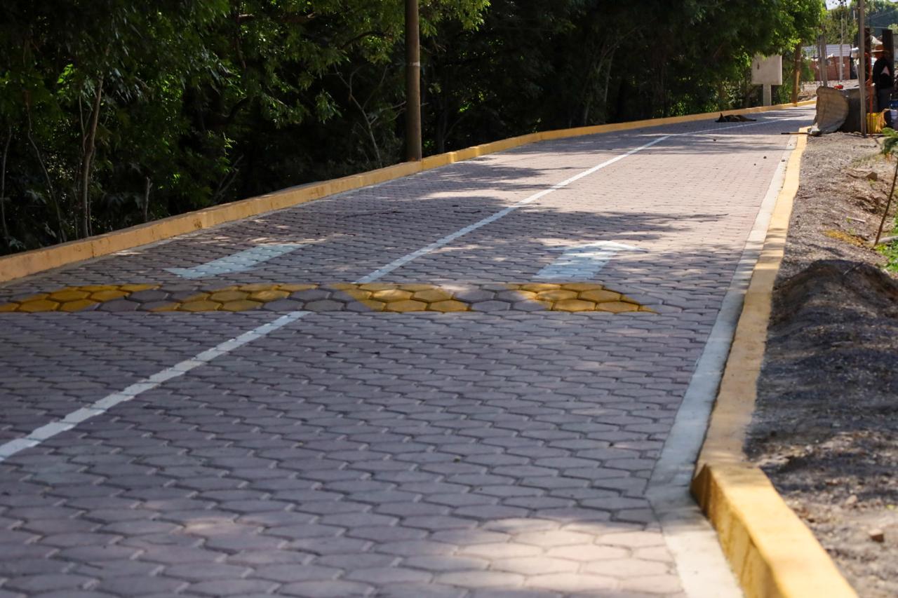 Con inversión de 6.2 mdp, Armando Aguirre inaugura obras en Coronango