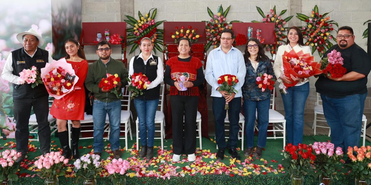 Puebla se consolida como líder nacional en la producción de rosa