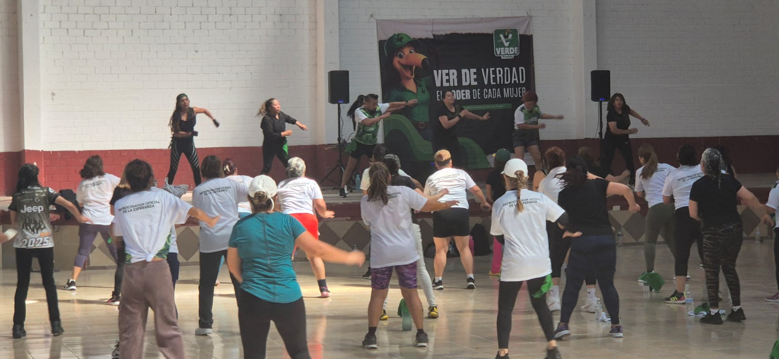 Mega Zumba Verde reúne a mujeres de San Pedro Cholula en una jornada de activación física y participación comunitaria