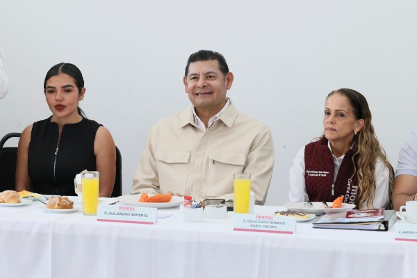 Preside Armenta reunión con dirigencia de Morena