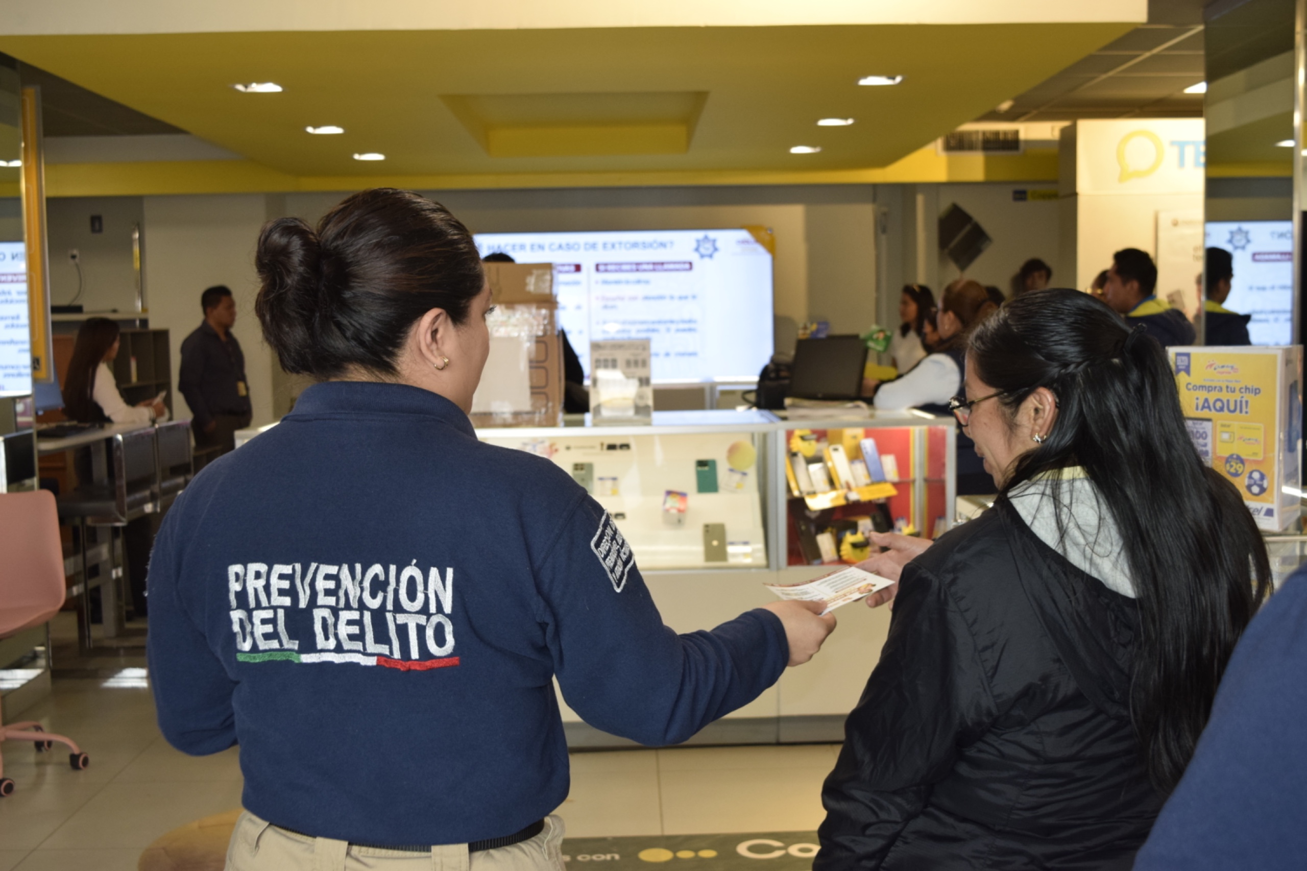 Refuerza Gobierno de Tonantzin Fernández acciones de prevención de la extorsión en el sector comercial