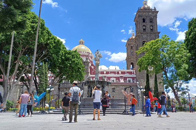 Puebla espera más de 500 mil turistas y una derrama superior a mil millones de pesos este verano