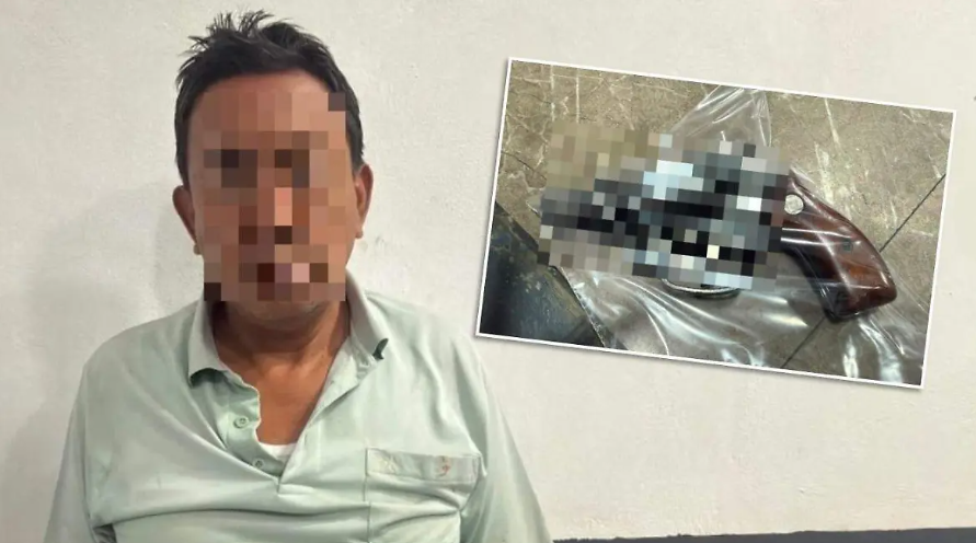 Policías resguardan una zona tras un ataque con arma de fuego en Chiautempan.