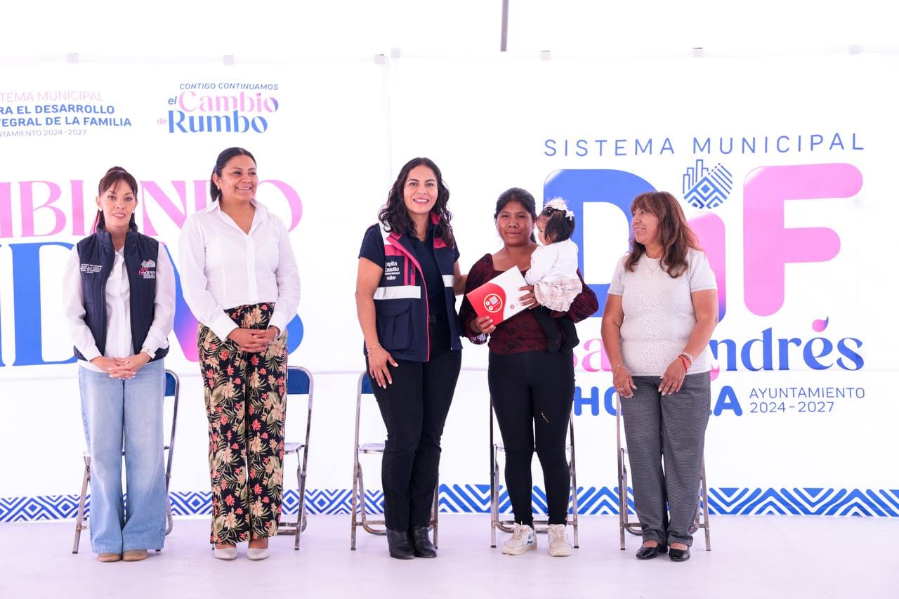 Continúa Lupita Cuautle impulsando el bienestar de familias sanandreseñas con entrega de medicamentos y apoyos funcionales