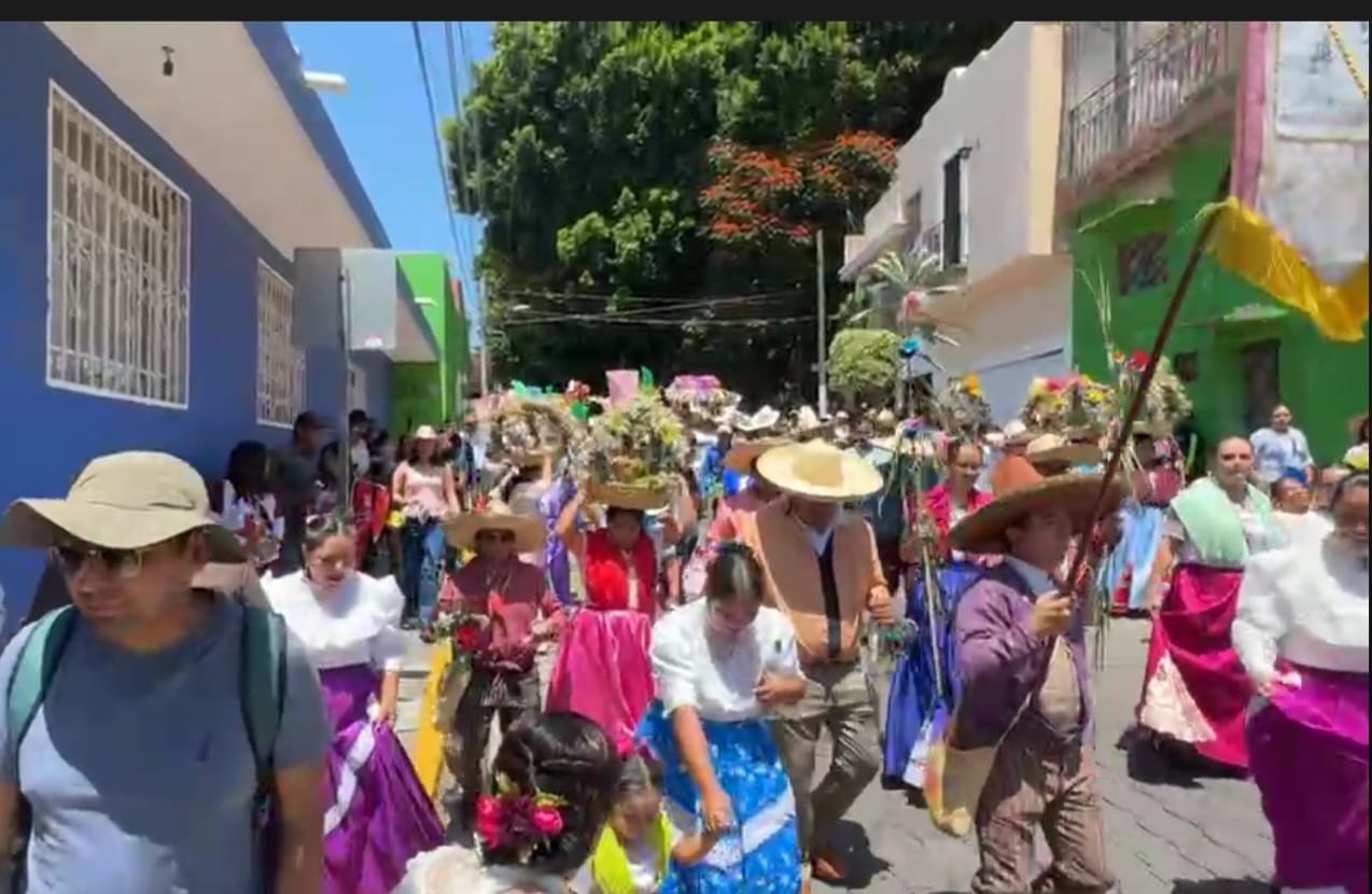 Arropa Atlixco a Ayala durante el Atlixcayotontli