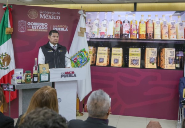 Planea gobierno de Puebla convertir marca Cinco de Mayo en política de Estado