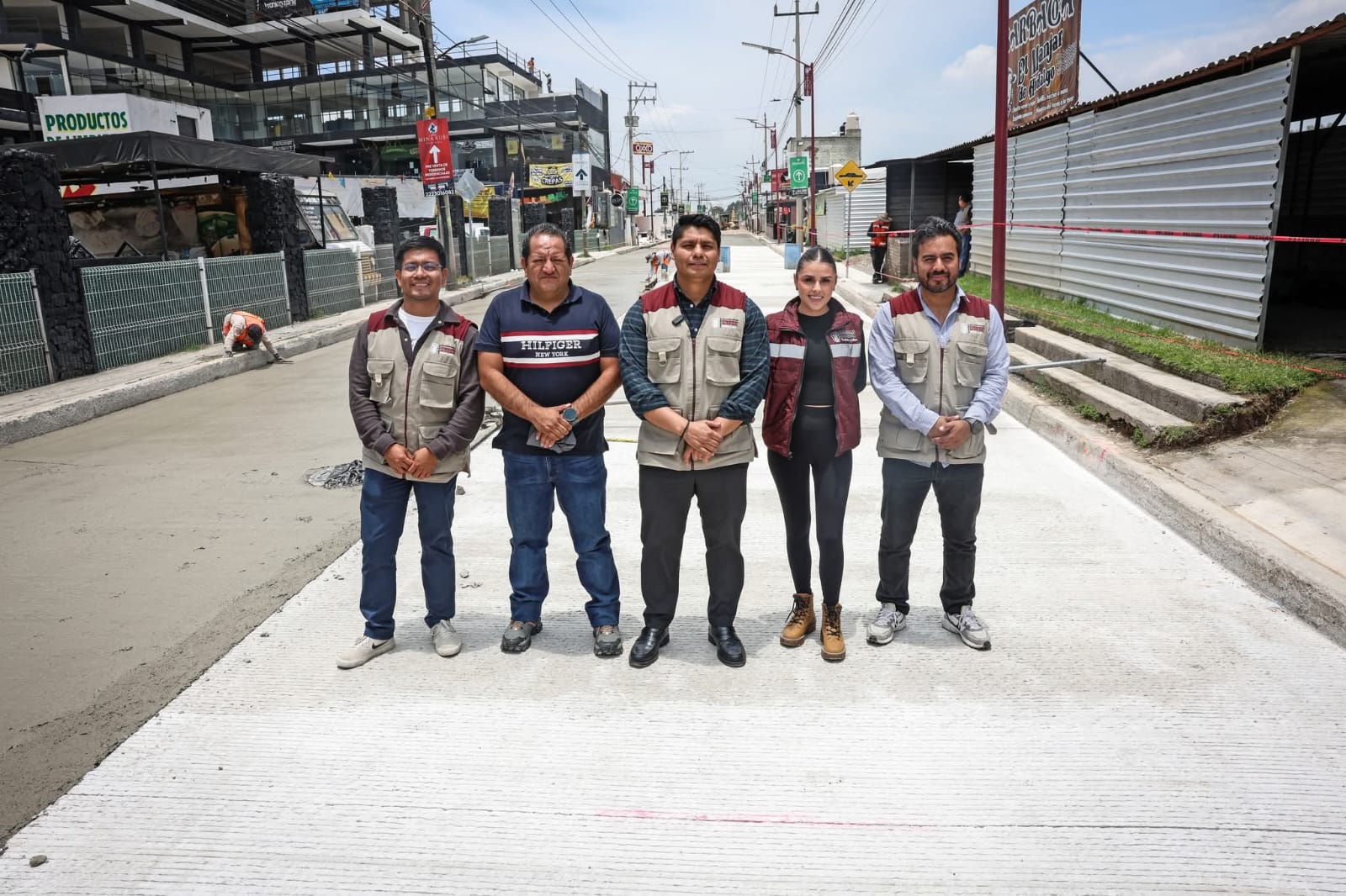 Omar Muñoz verifica avances en rehabilitación de calle Tlaxcala 