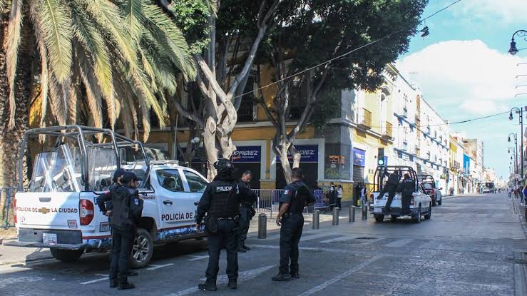Ayuntamiento de Puebla reforzará operativos contra ambulantes en ciclovías y parquímetros