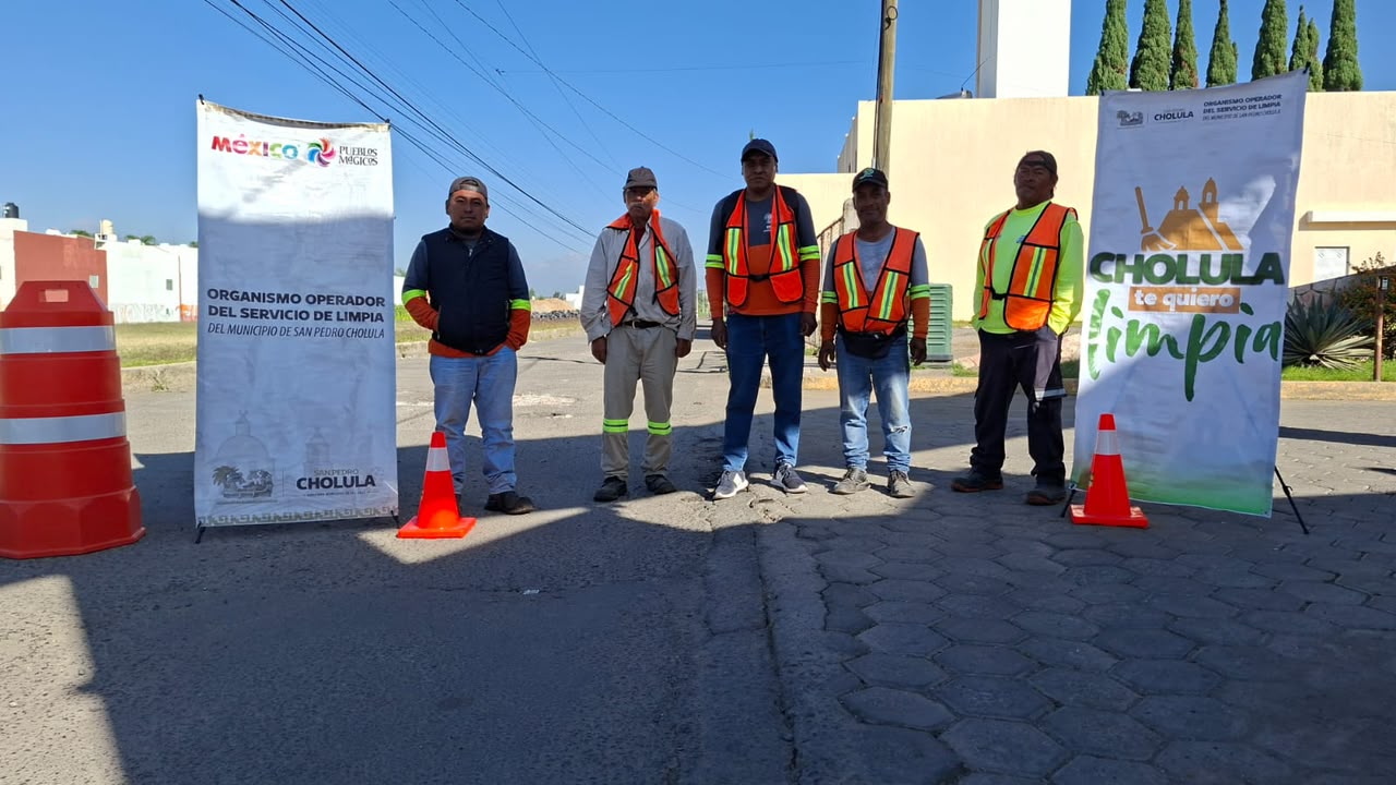 Avanza con éxito el programa "Barriendo tu Calle" en el barrio de Jesús Tlatempa