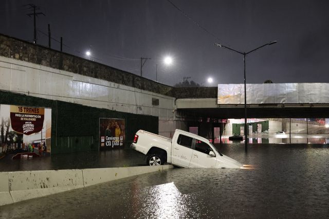 Ayuntamiento y Gobierno estatal alistan proyecto para reducir inundaciones en el bulevar 5 de Mayo