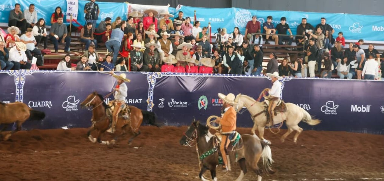 Competidores durante el Campeonato Nacional Charro Infantil en Puebla.
