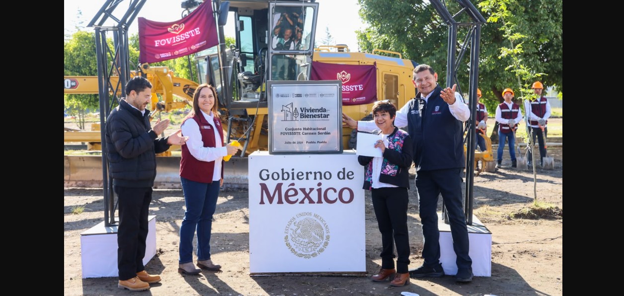 Construcción del Conjunto Habitacional Carmen Serdán en Puebla.