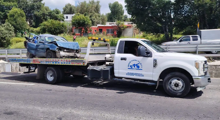 Muere joven vendedor de tacos de canasta tras accidente en la carretera Tlaxcala–Apizaco