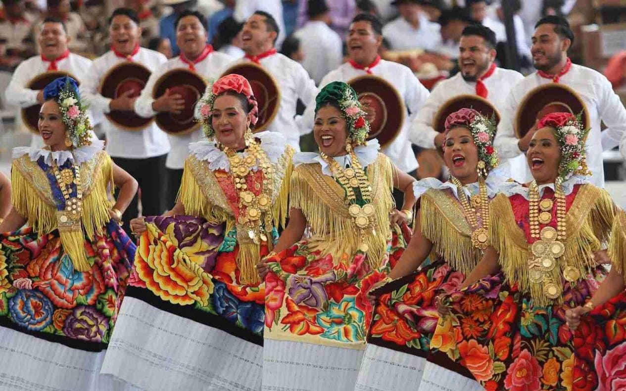 San Andrés Cholula sede de la Guelaguetza con una muestra de la riqueza cultural de Oaxaca