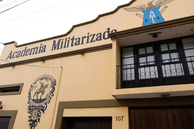 Mario Delgado anuncia medidas sobre escuelas militarizadas.