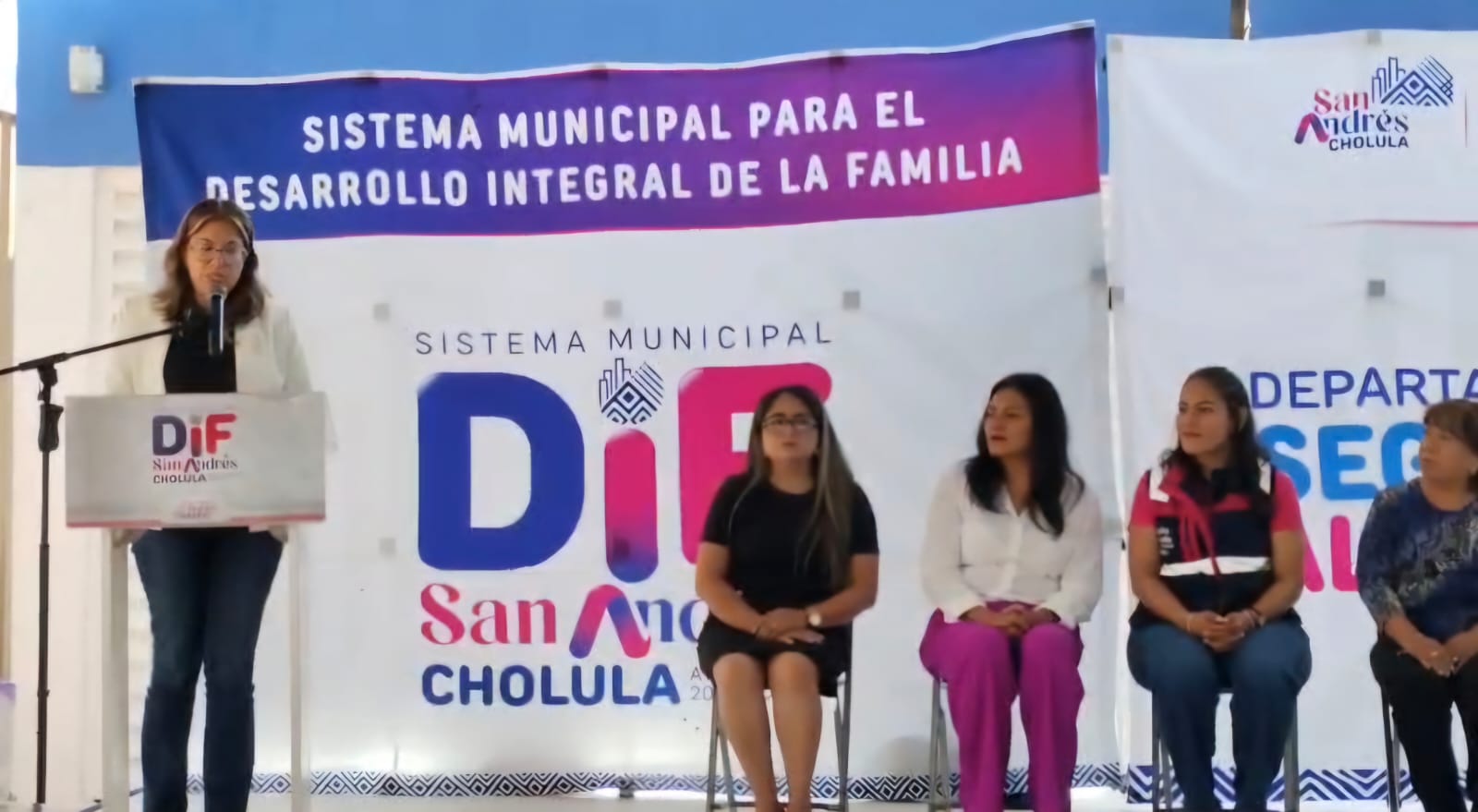 Guadalupe Cuautle concluye el reequipamiento de todos los desayunadores escolares de modalidad caliente
