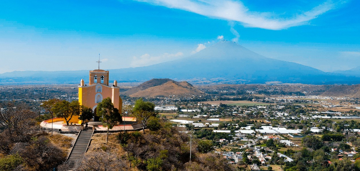 Cielo parcialmente nublado sobre Atlixco.