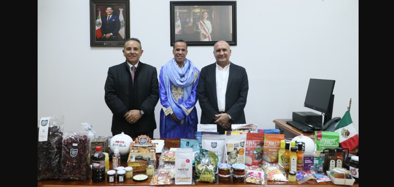 Muestrario de productos poblanos enviados al Reino de Marruecos.