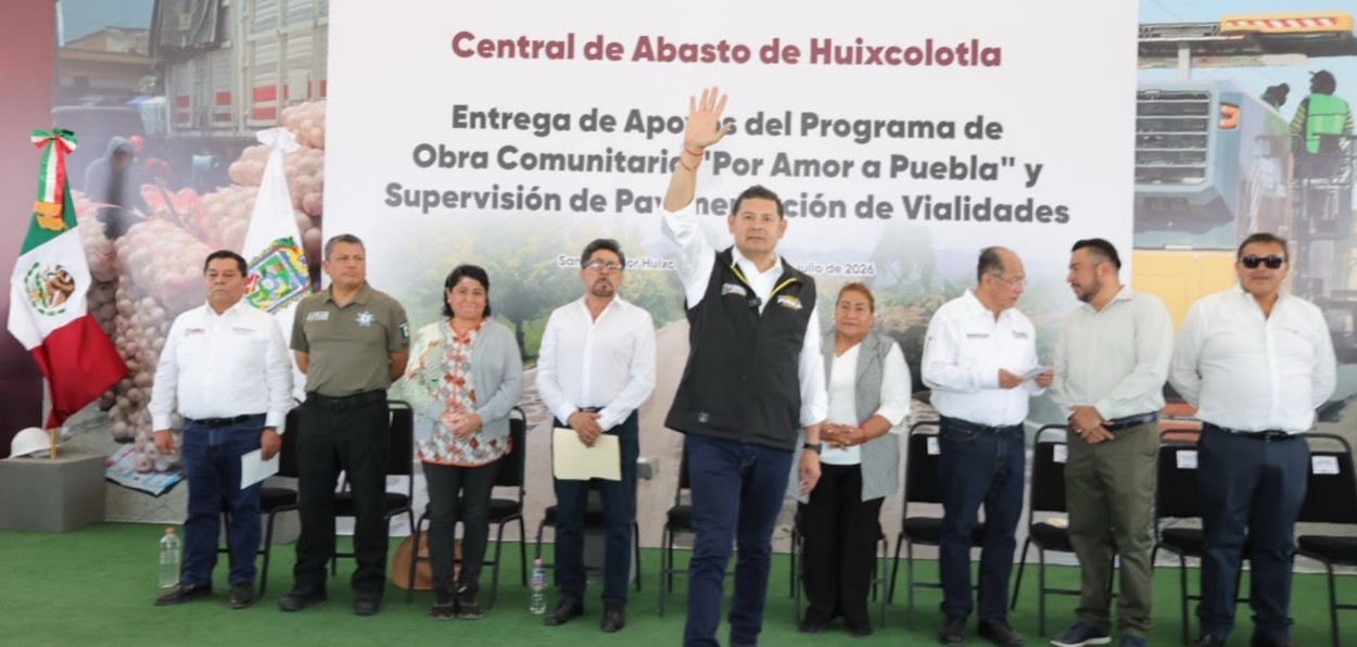 Obras de rehabilitación en la Central de Abastos de Huixcolotla