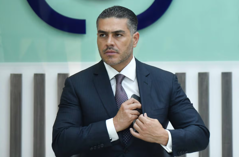 Omar García Harfuch durante conferencia sobre el caso de Carlos Manzo.