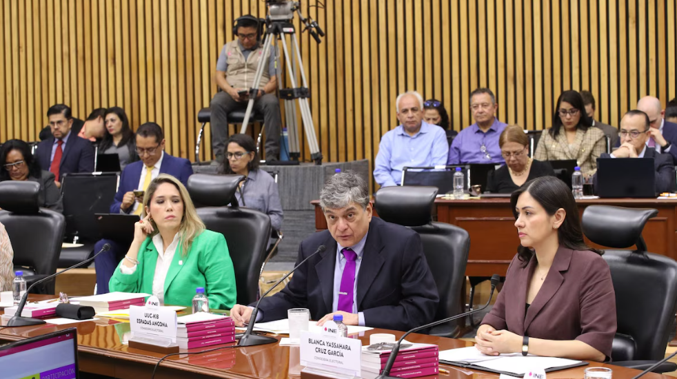 Calendario electoral 2027 presentado por el INE.