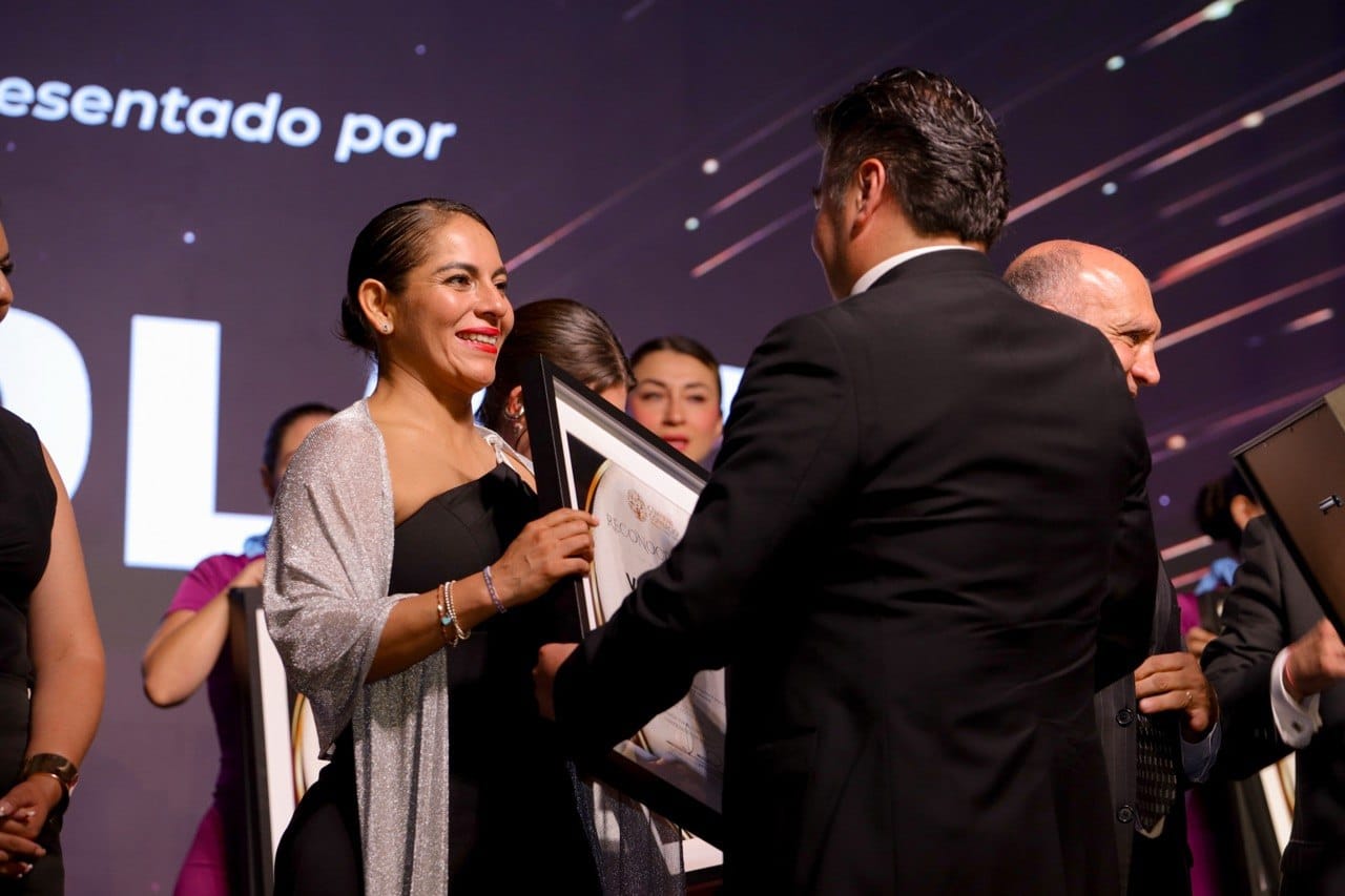 Guadalupe Cuautle refrenda colaboración con el sector empresarial durante renovación de la Canaco Puebla