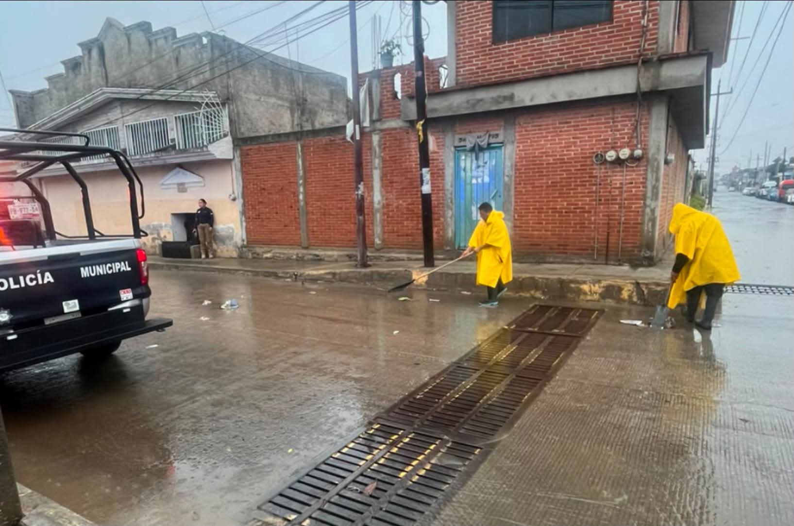 Activan operativo de vigilancia por intensa lluvia en San Pedro Cholula