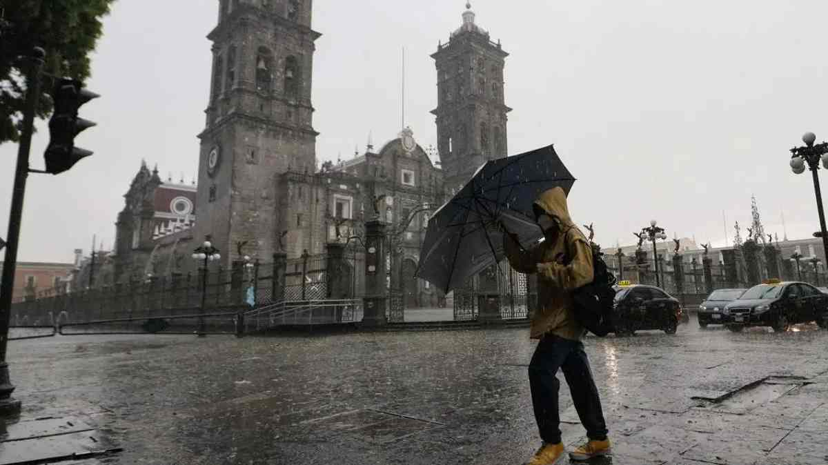 Ayuntamiento de Puebla refuerza monitoreo ante pronóstico de lluvias para este jueves