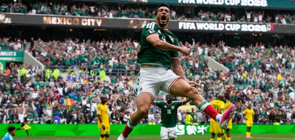 Jugadores de México celebran un gol en el Mundial 2026