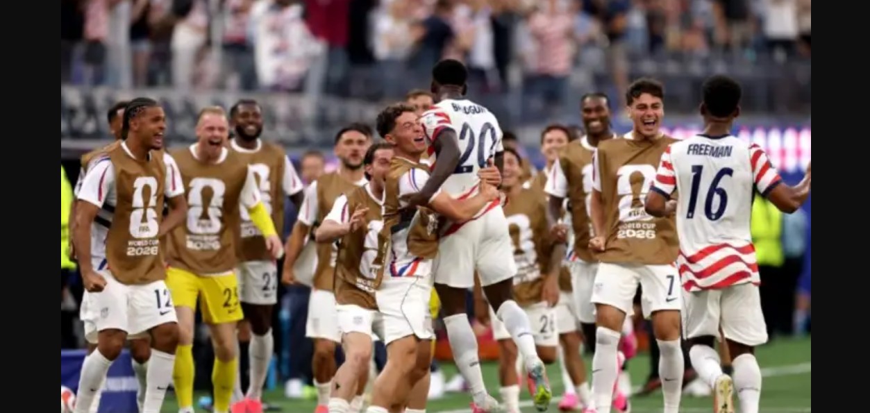 Jugadores de Estados Unidos celebran un gol ante Paraguay en el Mundial 2026.